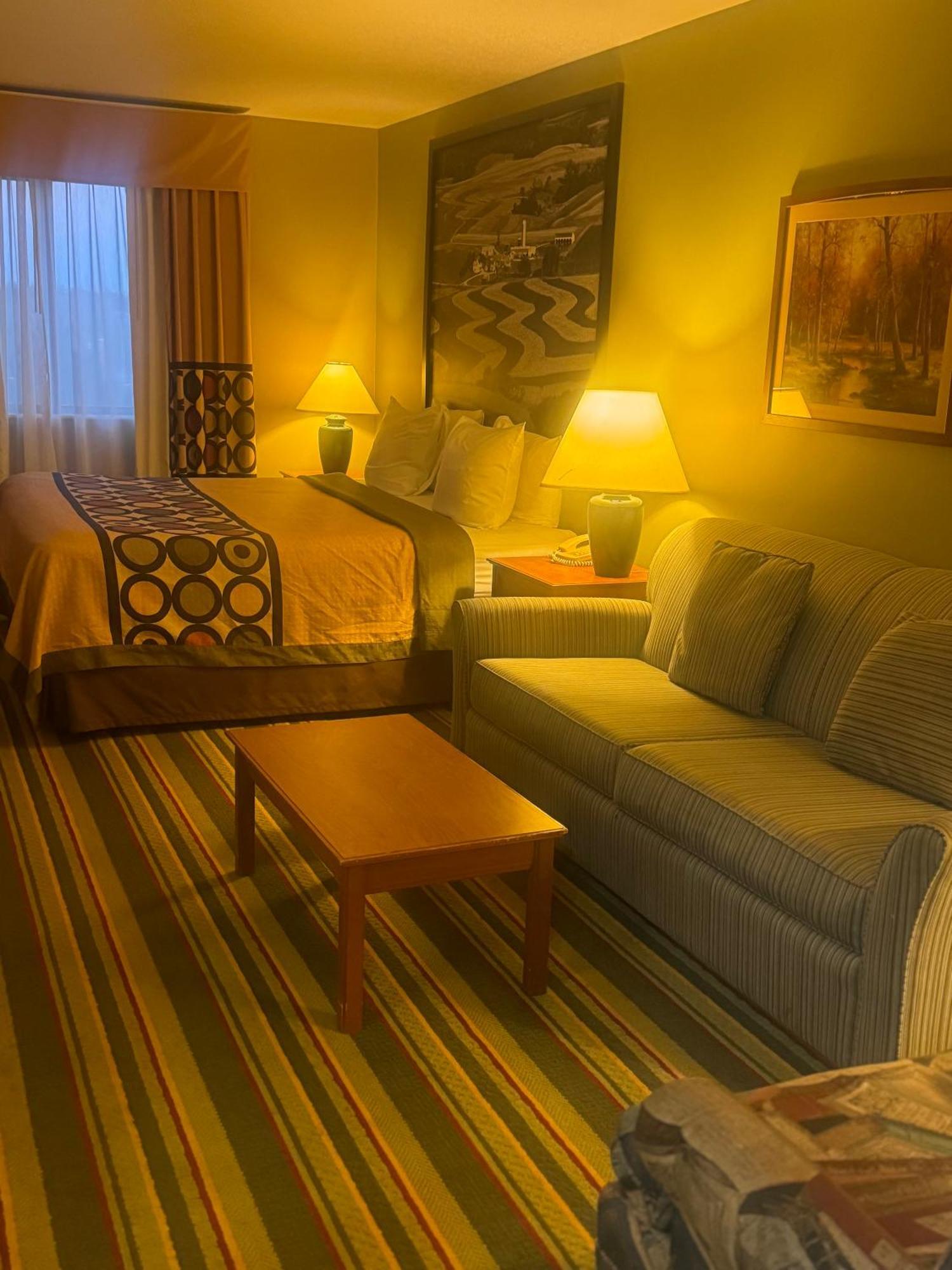 Super 8 By Wyndham Sparta Esterno foto